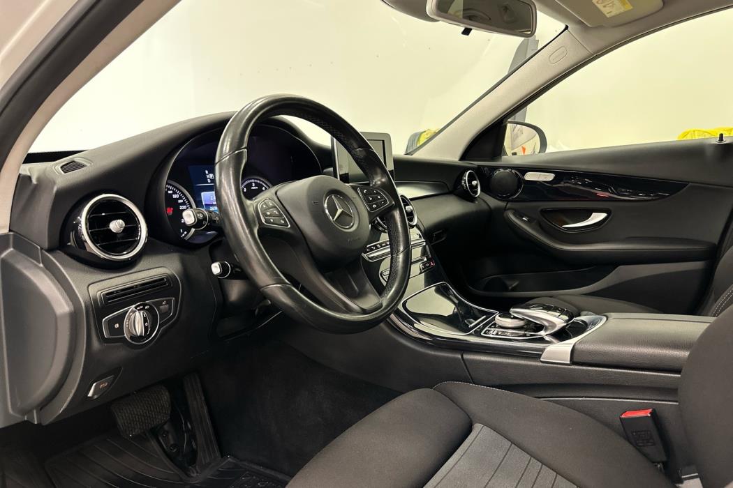MERCEDES-BENZ C 2015