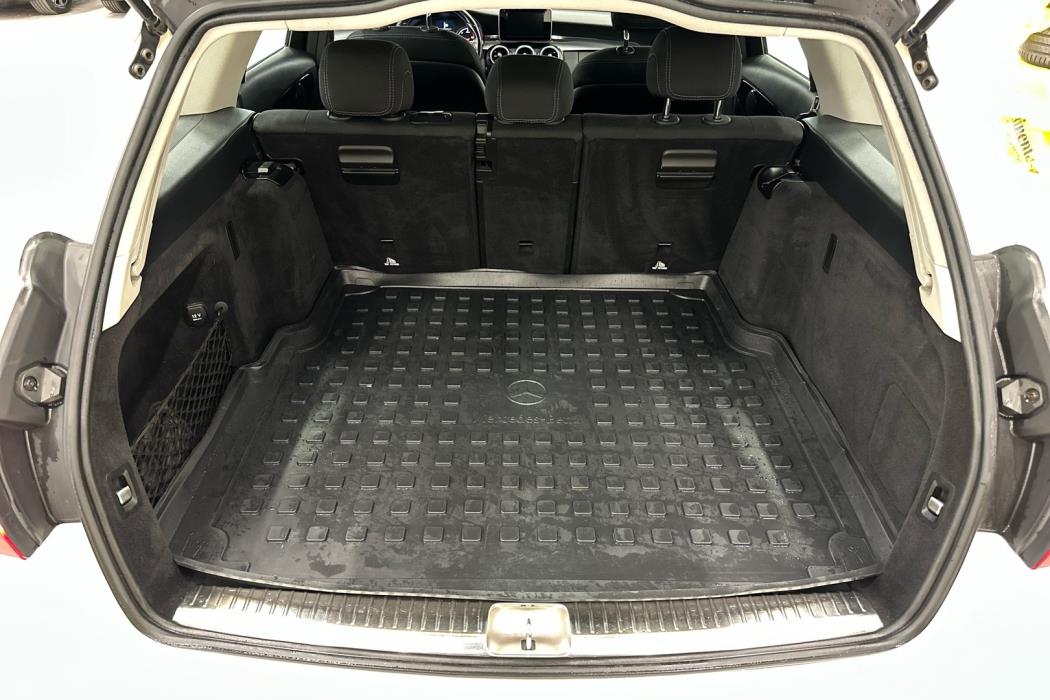 MERCEDES-BENZ C 2015
