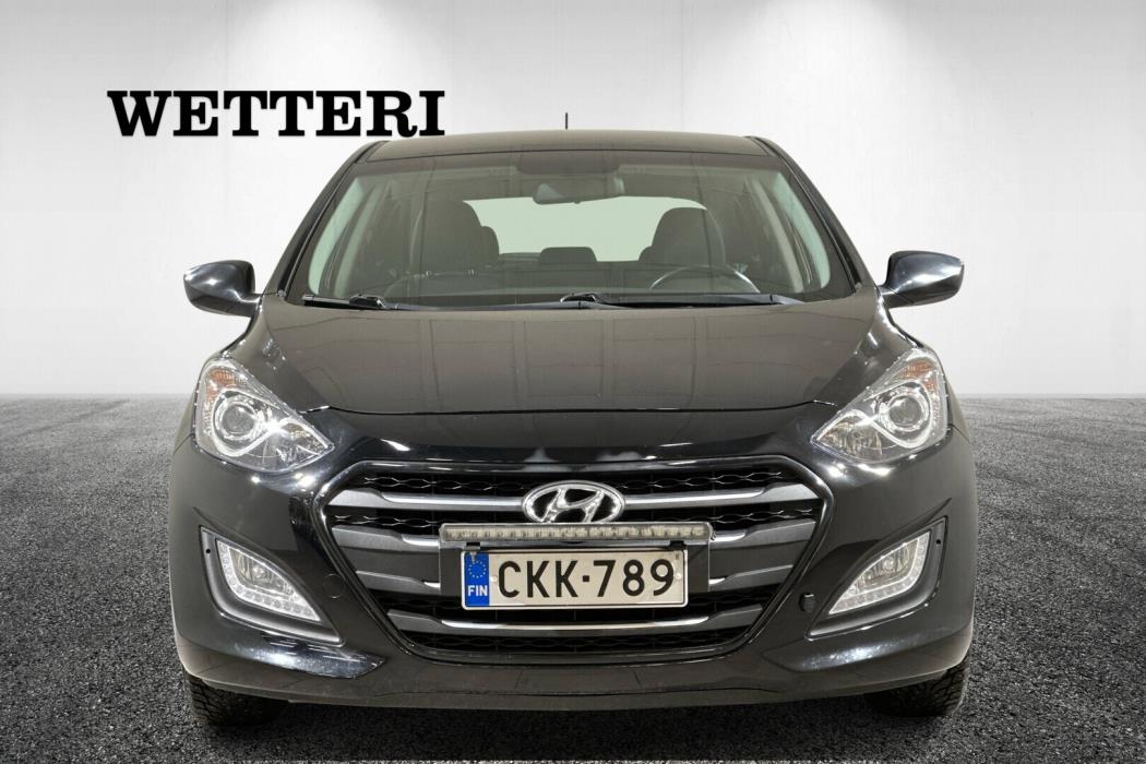 HYUNDAI i30 5d 2016