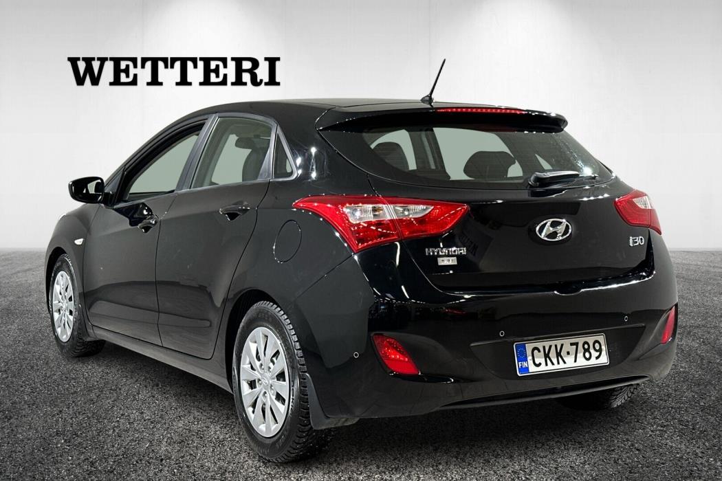 HYUNDAI i30 5d 2016