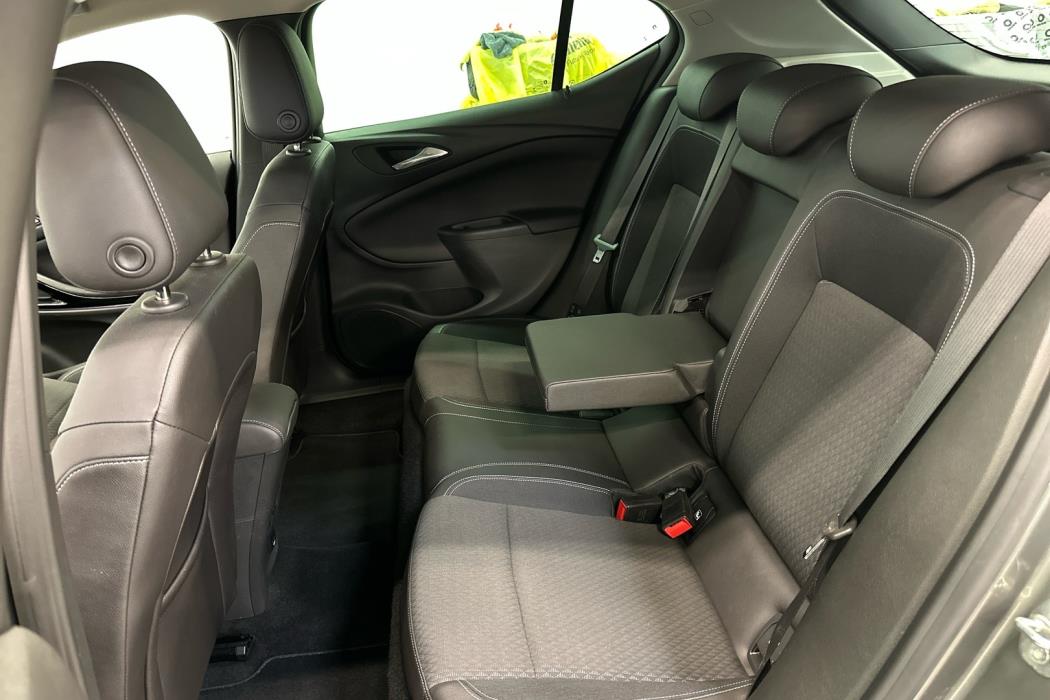 OPEL Astra 2017