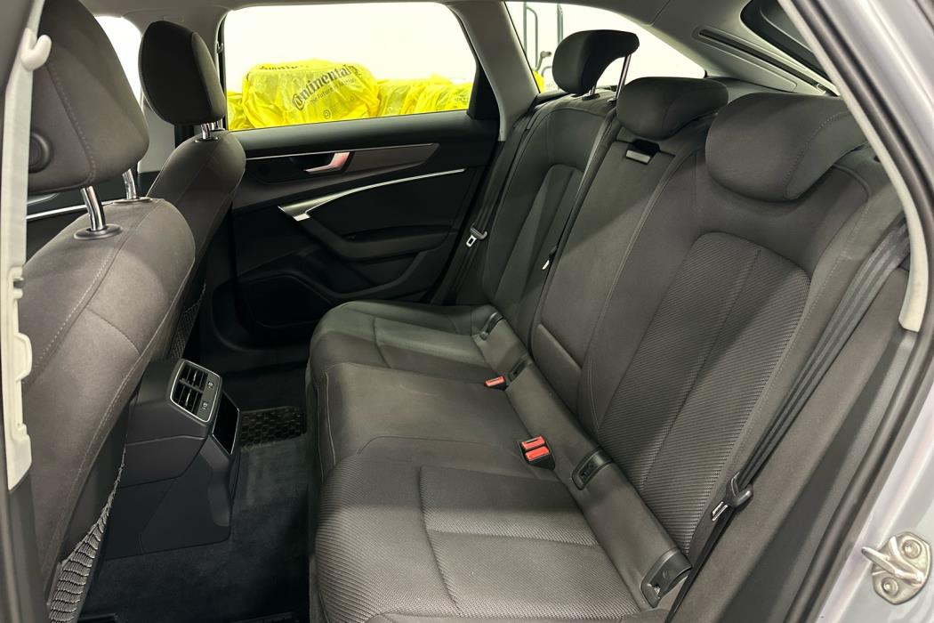 AUDI A6 2019