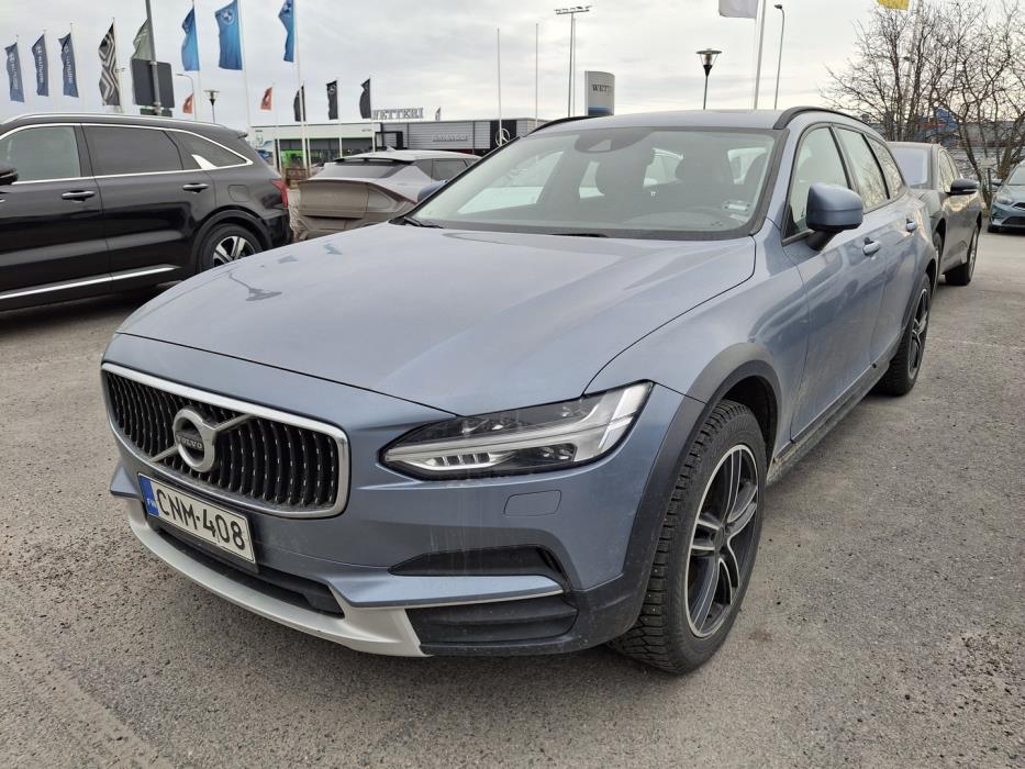 VOLVO V90 Cross Country 2017