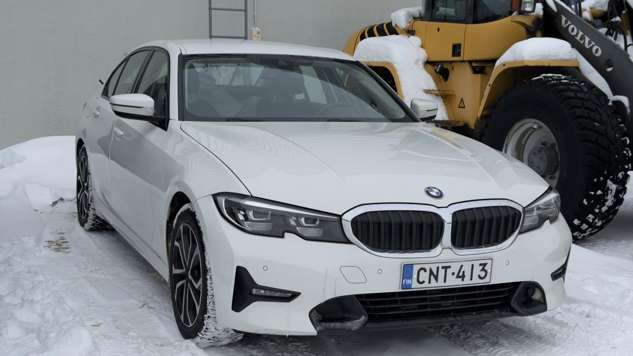 BMW 320 2019