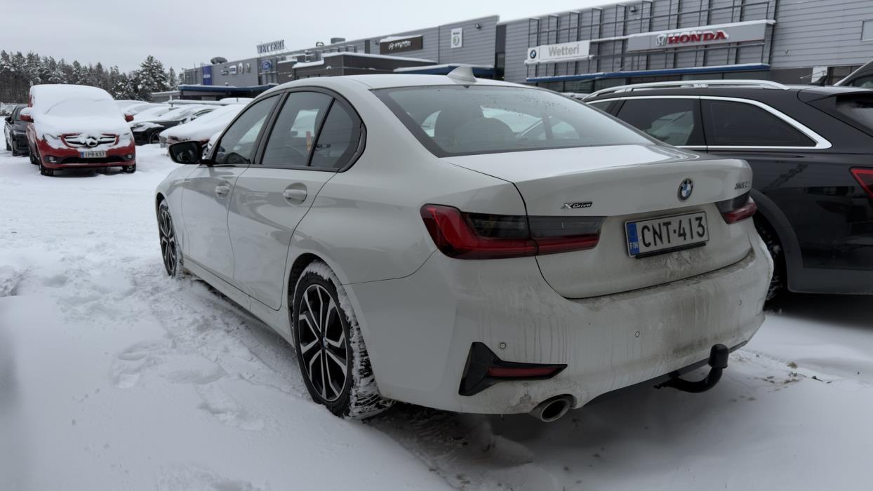 BMW 320 2019