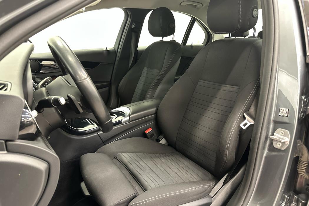 MERCEDES-BENZ C 2020