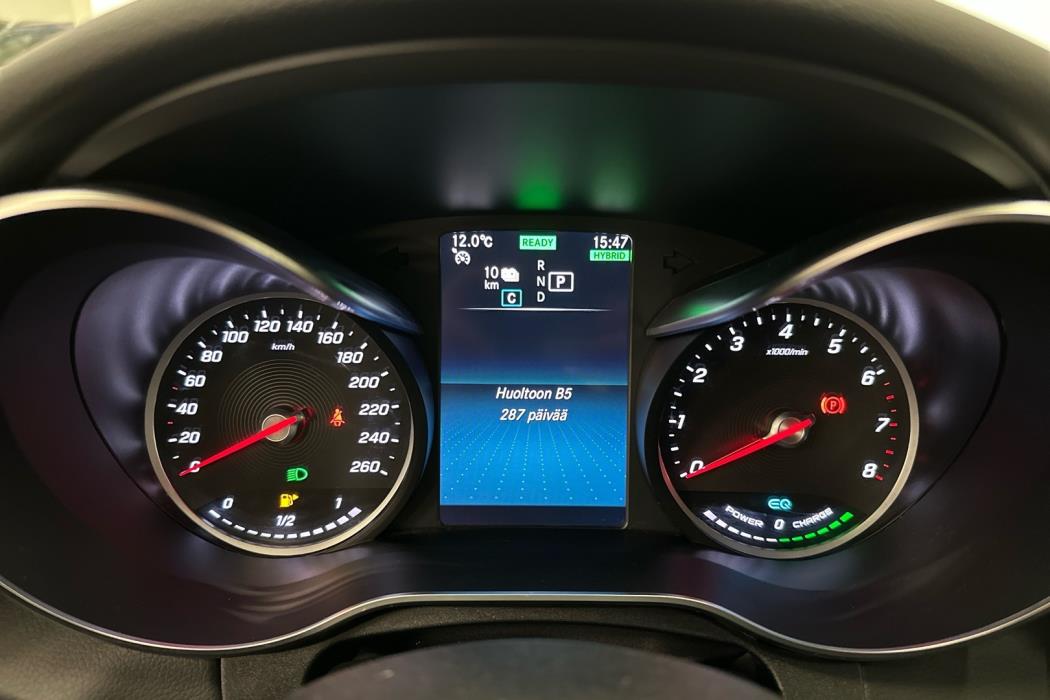 MERCEDES-BENZ C 2020