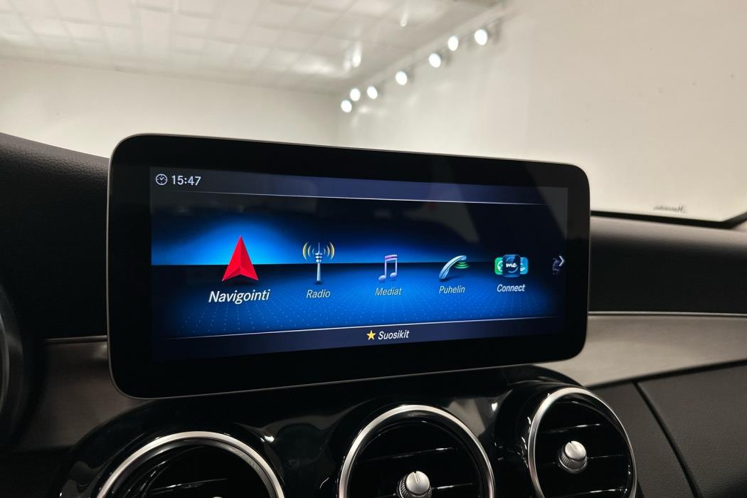 MERCEDES-BENZ C 2020