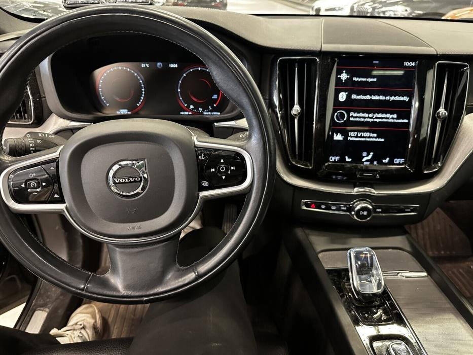 VOLVO XC60 2019