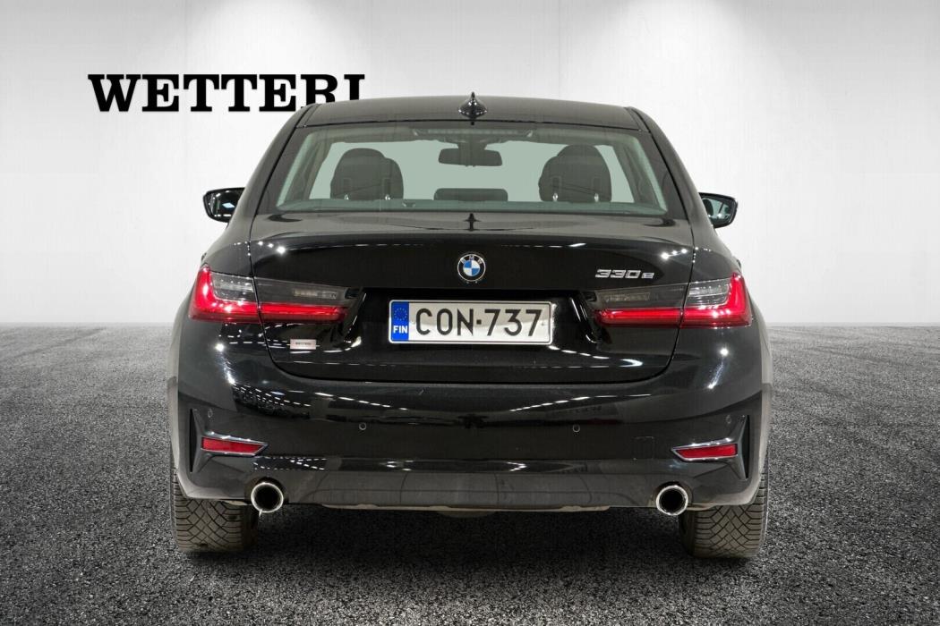 BMW 330 2020