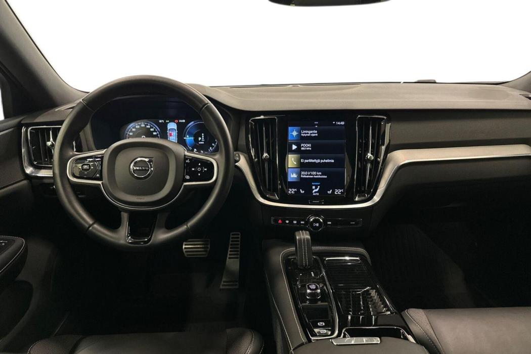 VOLVO V60 2021