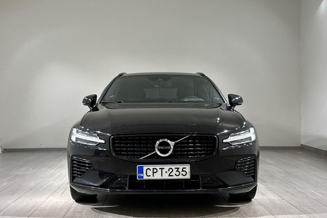 VOLVO V60 2021