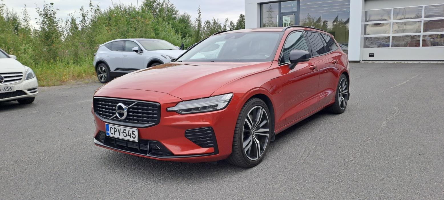 VOLVO V60 2022