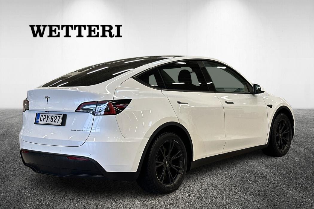 TESLA Model Y 2021