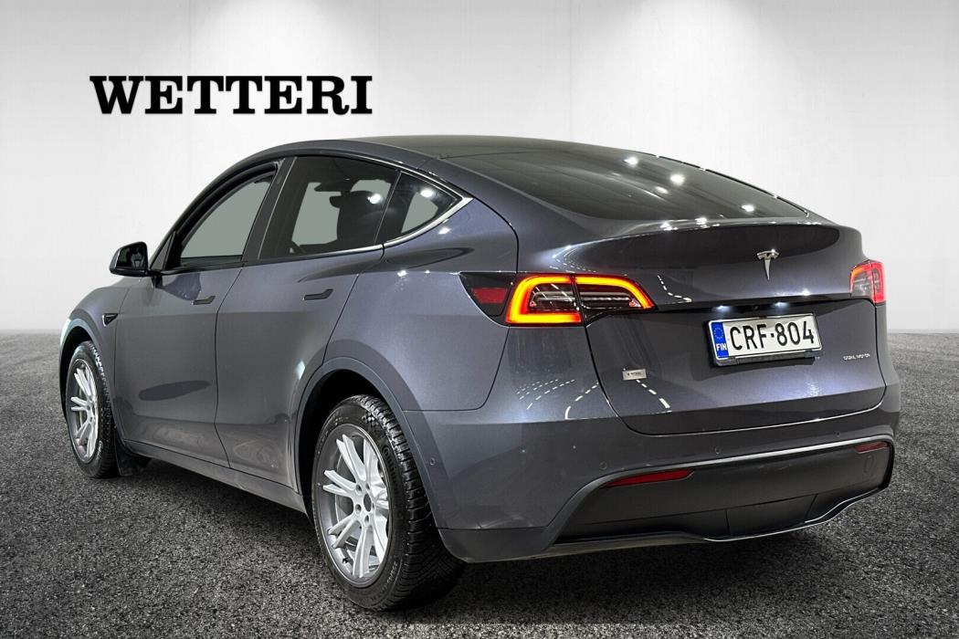 TESLA Model Y 2021