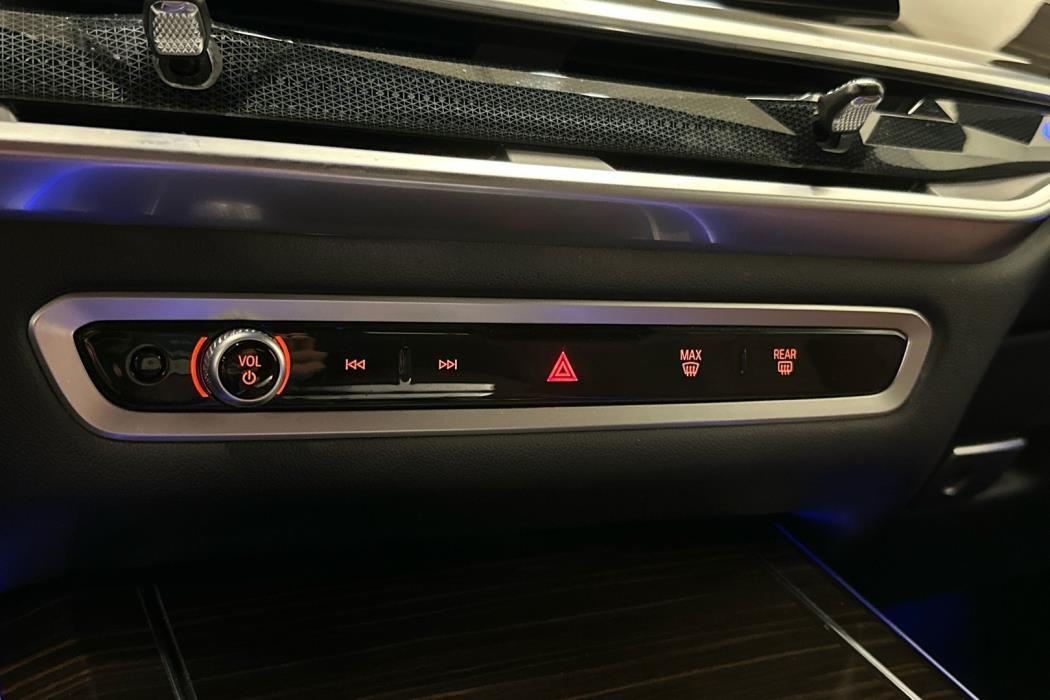 BMW X5 2024
