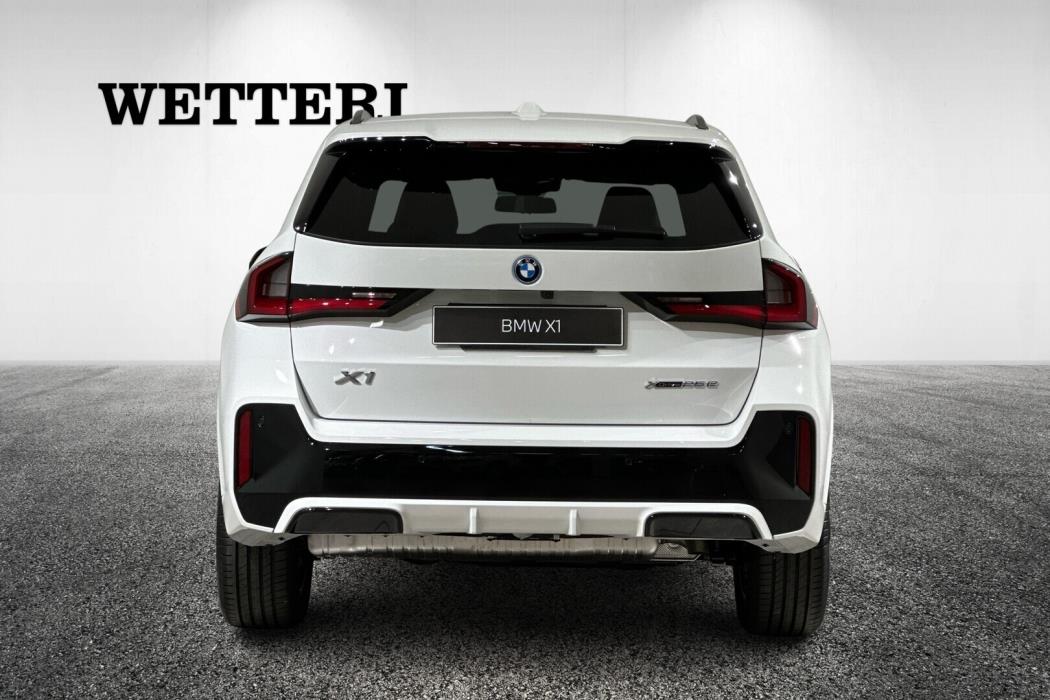BMW X1 2025