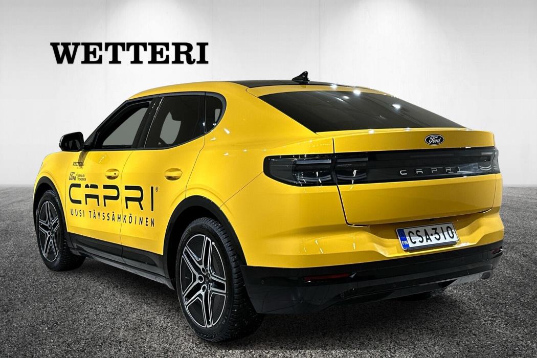 FORD CAPRI 2025