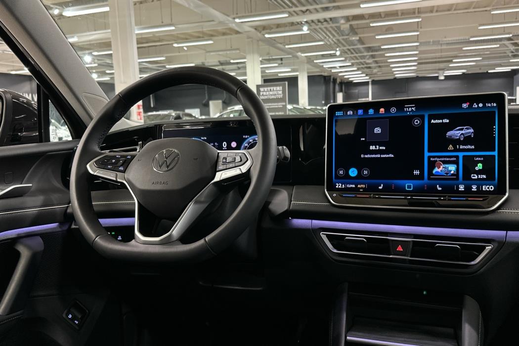 VOLKSWAGEN Tiguan 2025