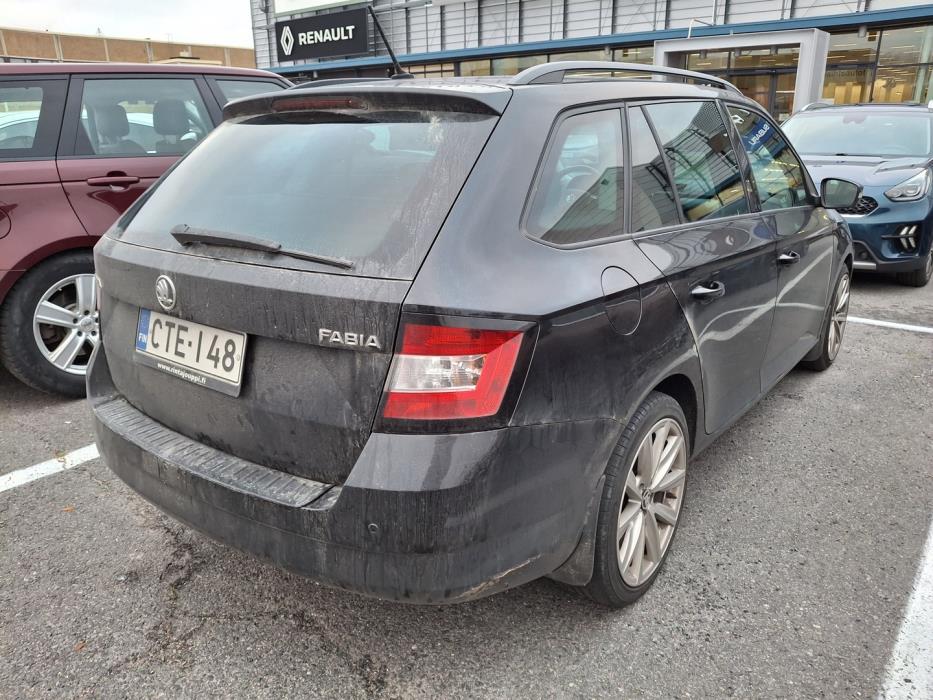 SKODA Fabia 2015