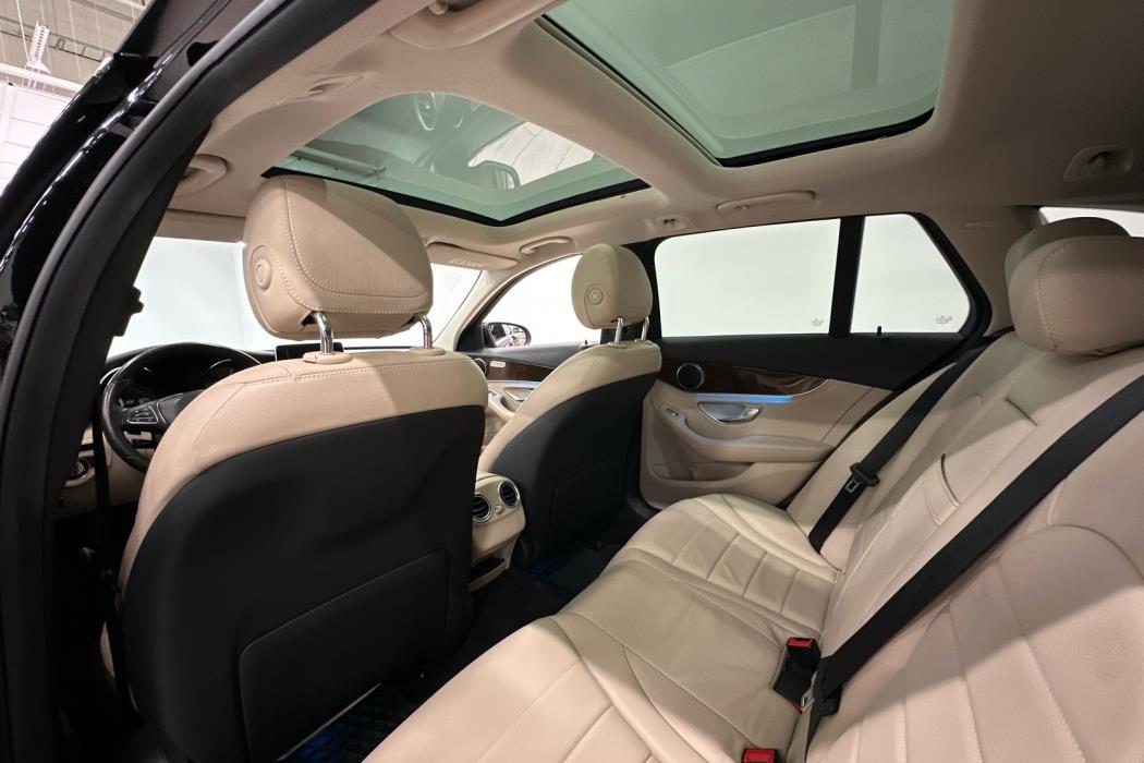 MERCEDES-BENZ C 2015