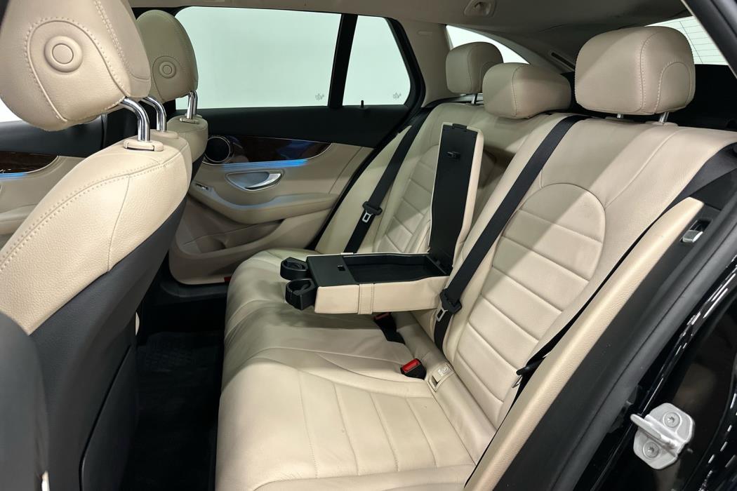 MERCEDES-BENZ C 2015