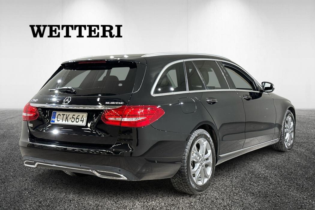 MERCEDES-BENZ C 2015