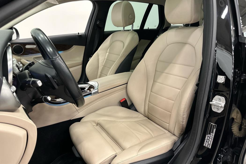 MERCEDES-BENZ C 2015