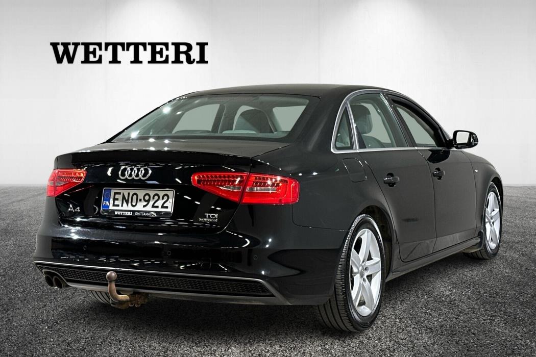 AUDI A4 2015