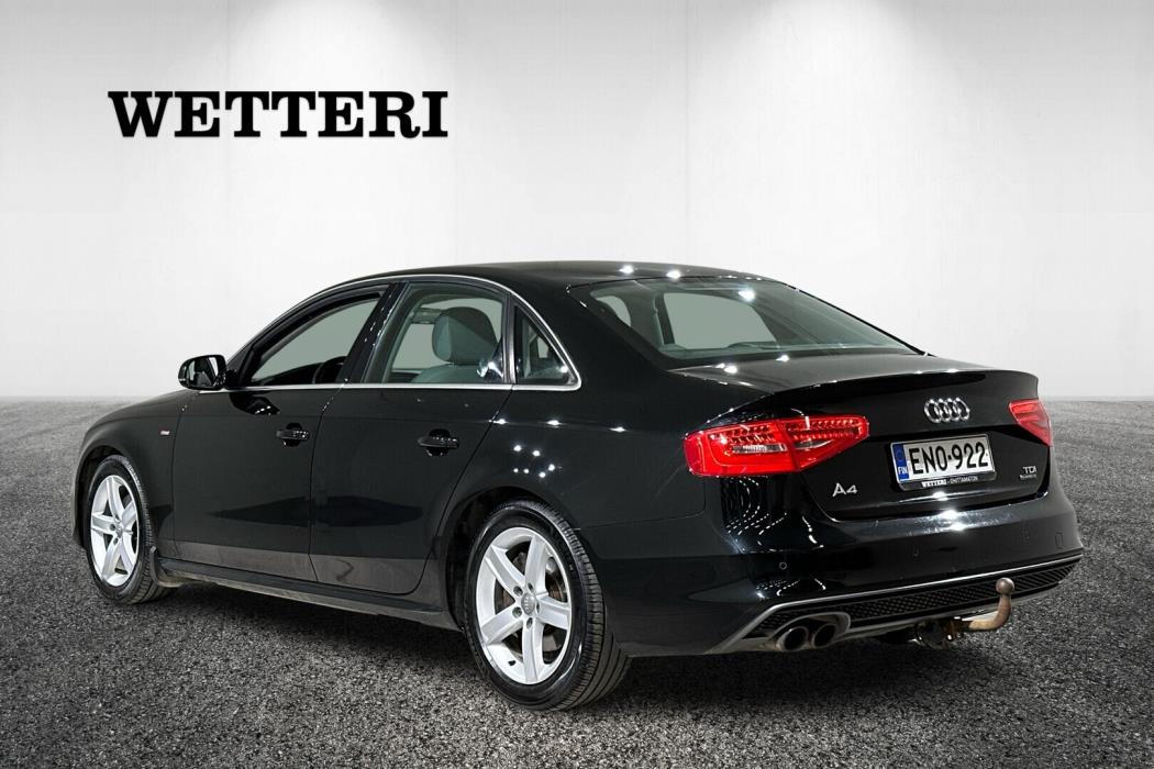 AUDI A4 2015