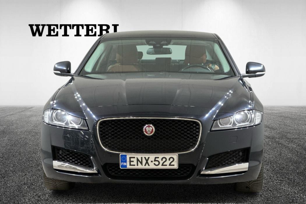 JAGUAR XF 2016