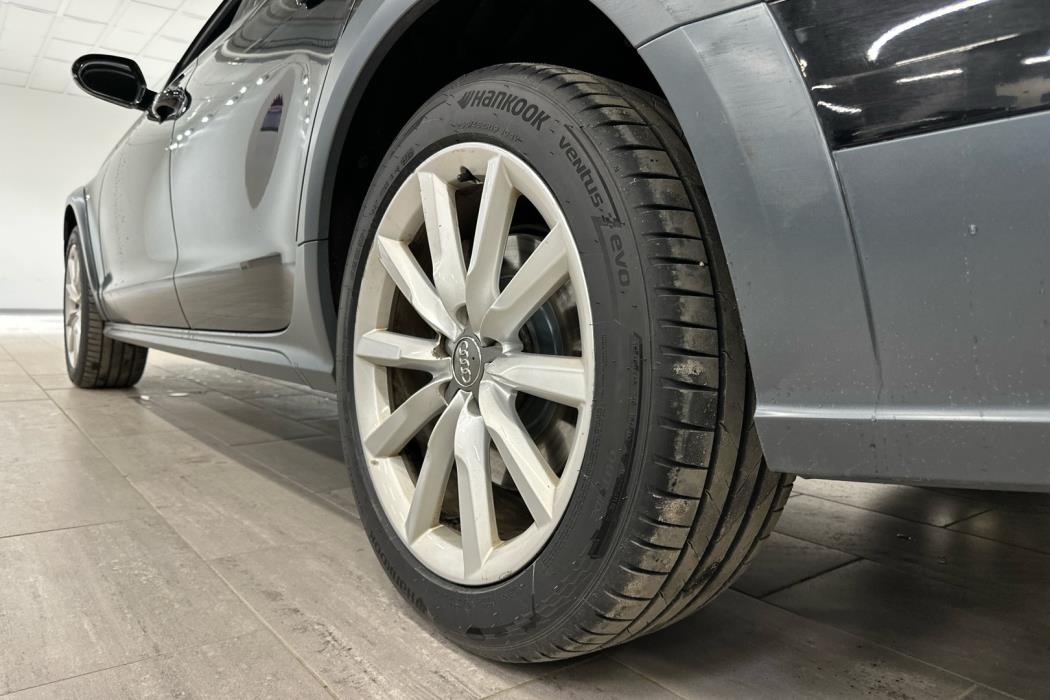 AUDI A6 allroad quattro 2015