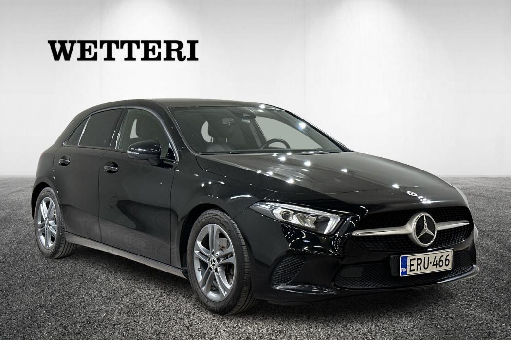 MERCEDES-BENZ A 2020