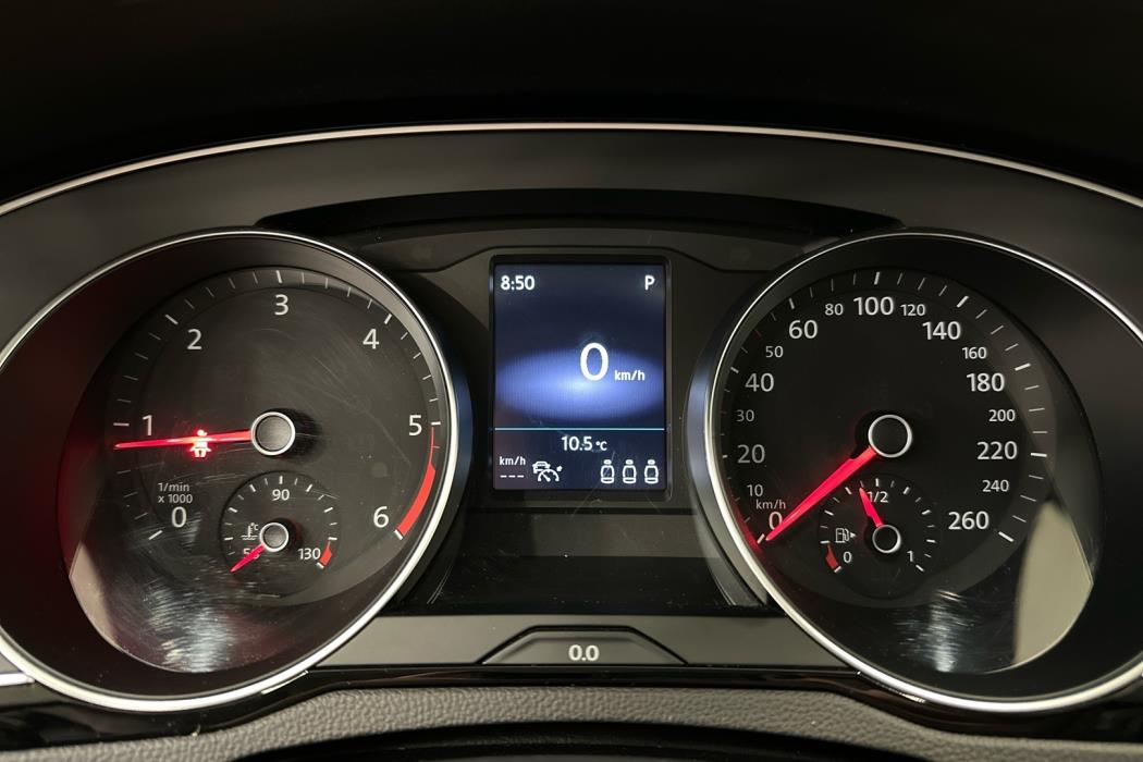 VOLKSWAGEN Passat 2021