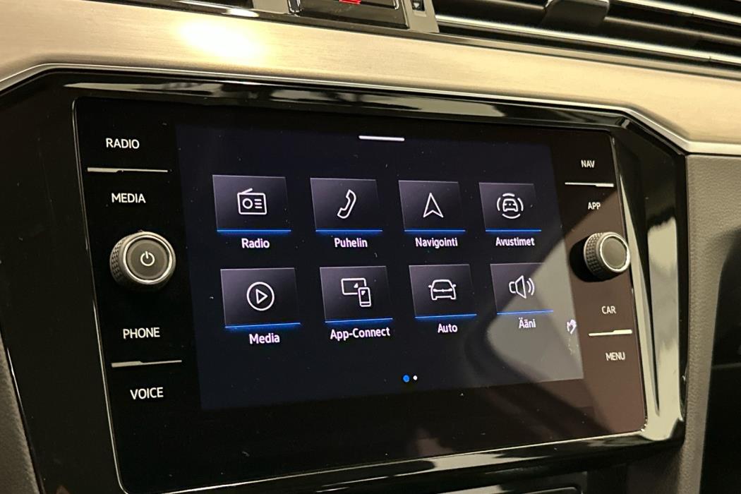 VOLKSWAGEN Passat 2021