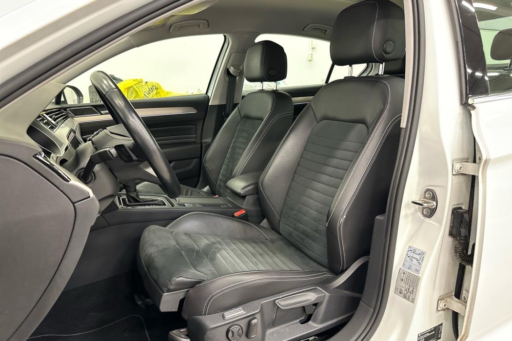 VOLKSWAGEN Passat 2021
