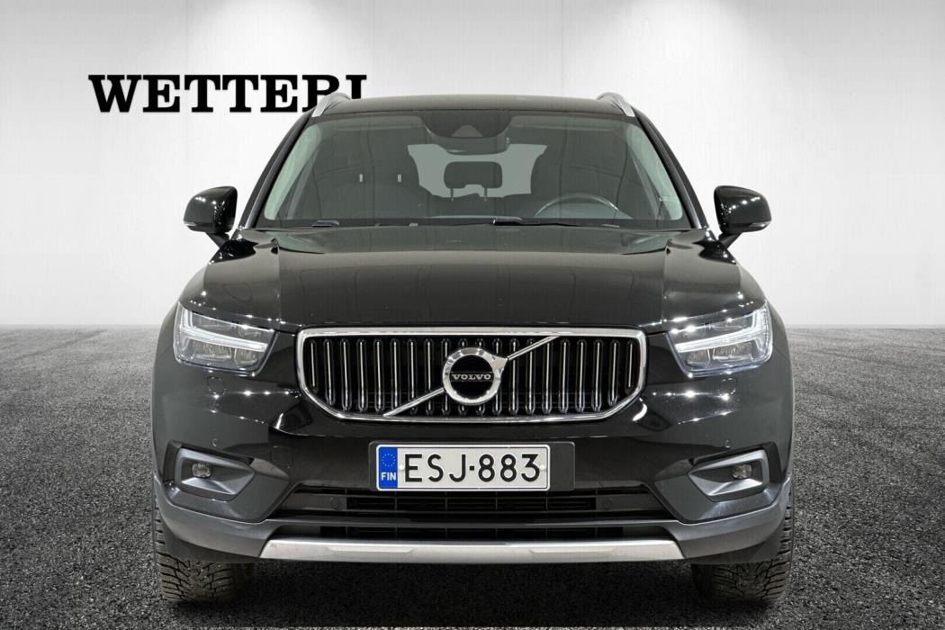 VOLVO XC40 2020