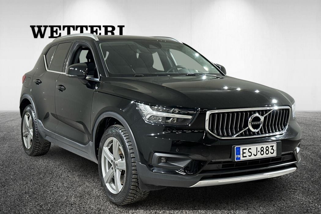 VOLVO XC40 2020