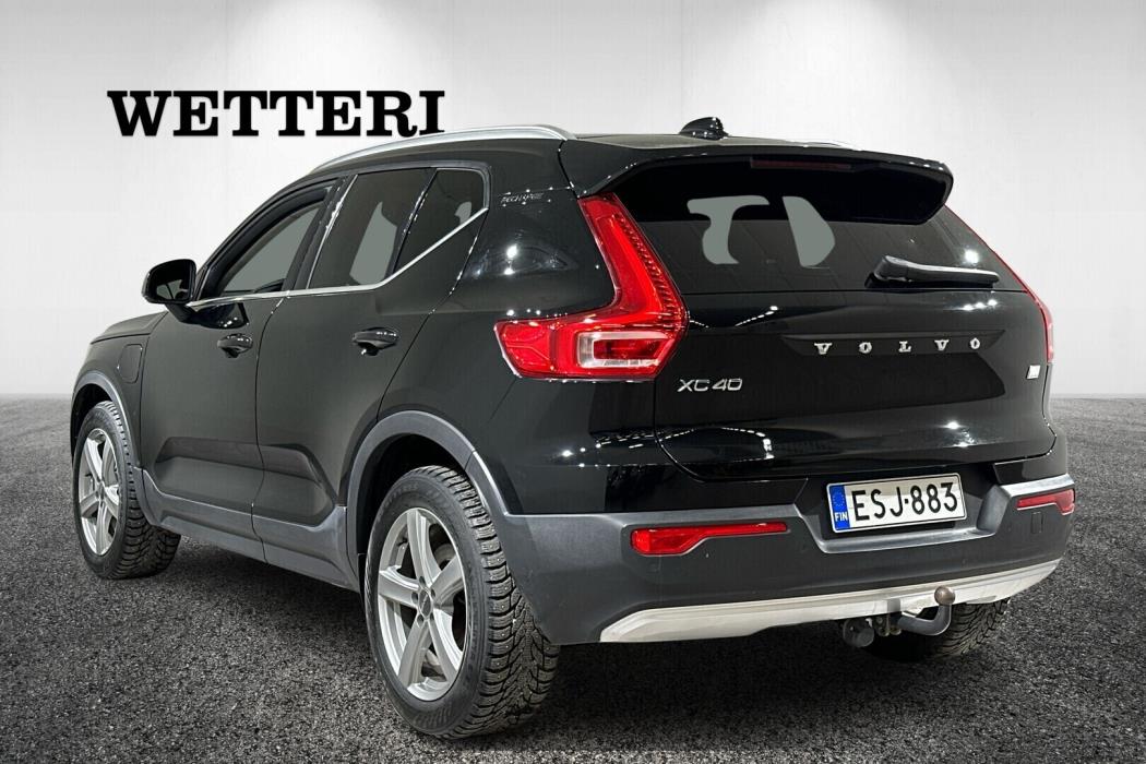 VOLVO XC40 2020