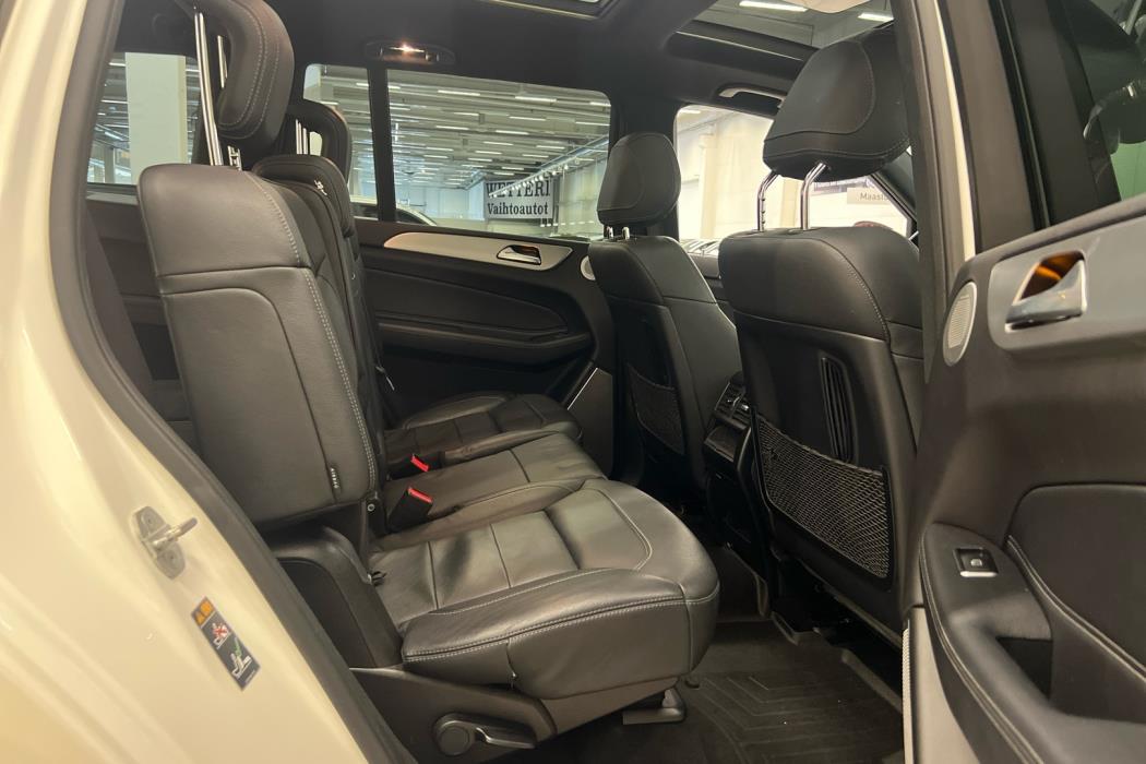 MERCEDES-BENZ GLS 2016