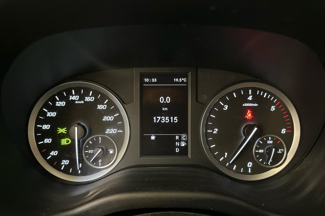 MERCEDES-BENZ VITO 2020