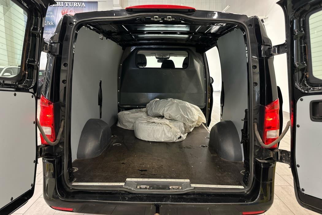 MERCEDES-BENZ VITO 2020