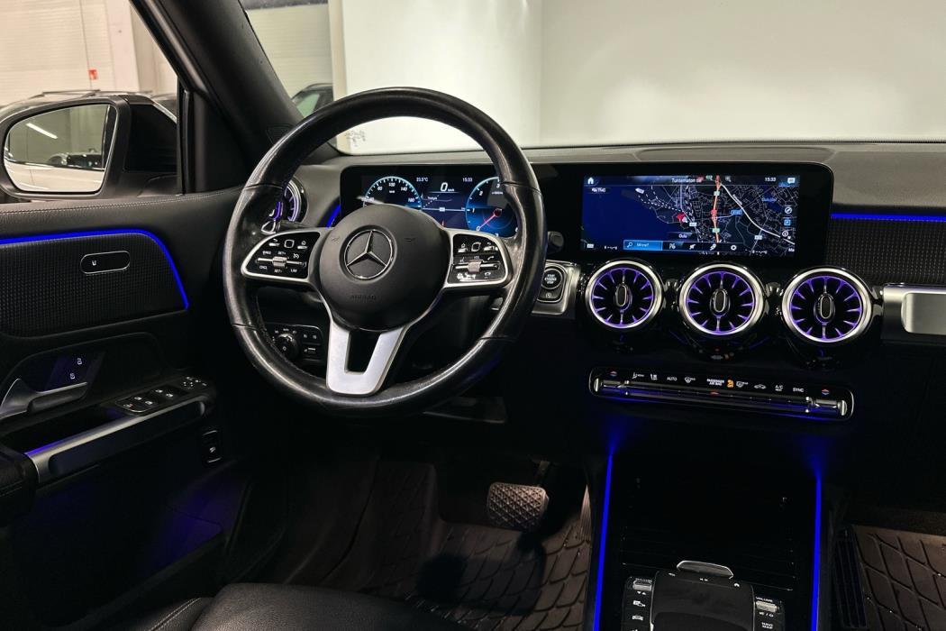 MERCEDES-BENZ GLB 2021