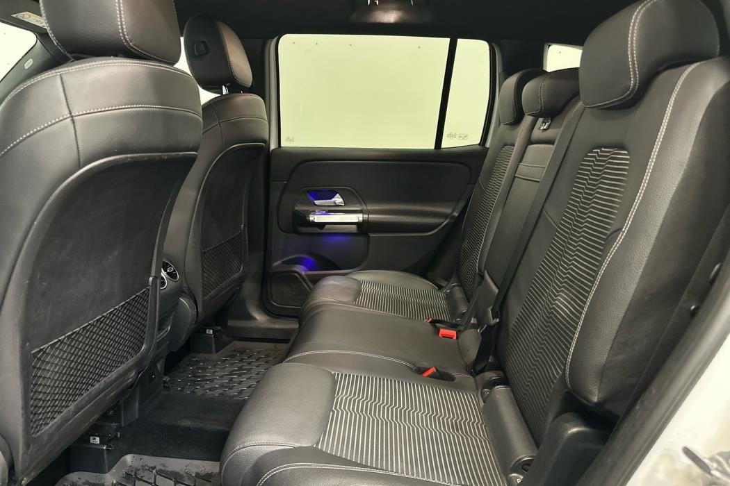 MERCEDES-BENZ GLB 2021