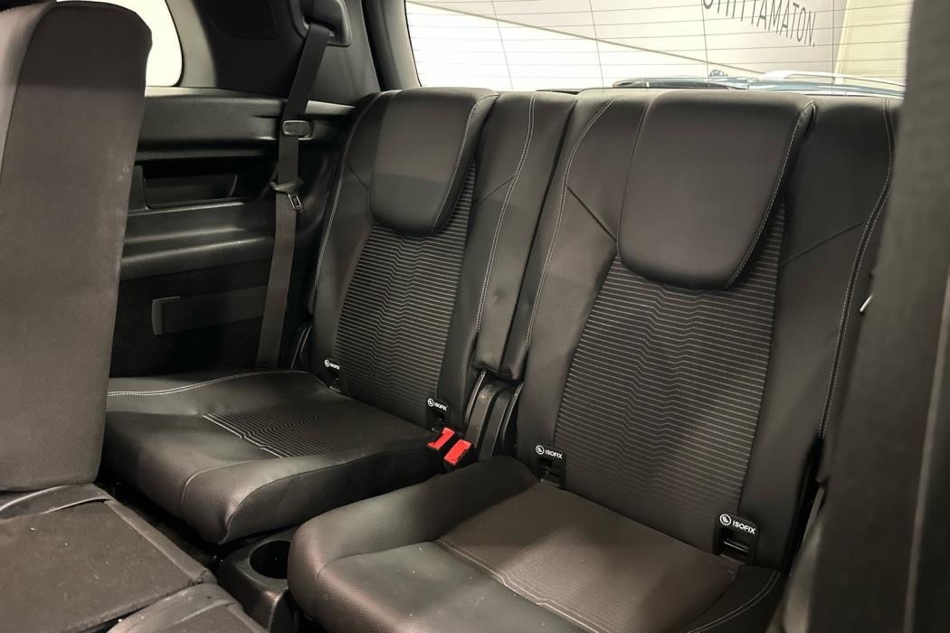 MERCEDES-BENZ GLB 2021