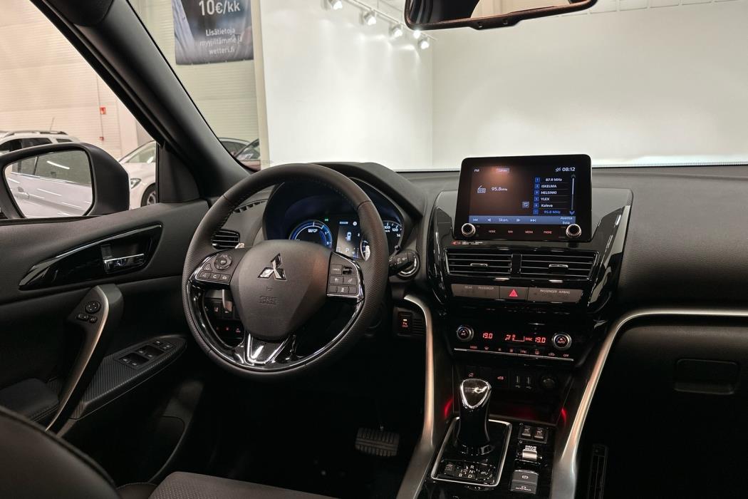 MITSUBISHI ECLIPSE CROSS 2024