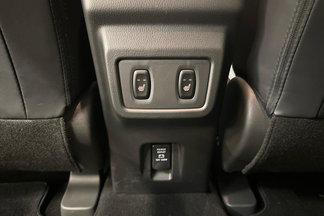 MITSUBISHI ECLIPSE CROSS 2024