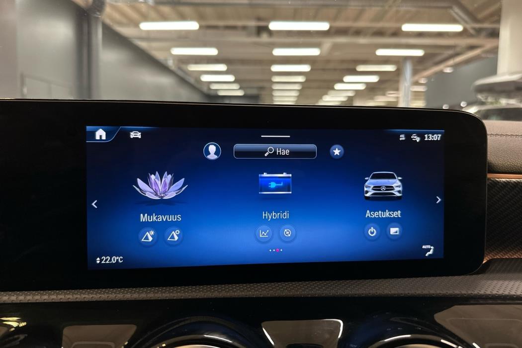 MERCEDES-BENZ CLA 2024