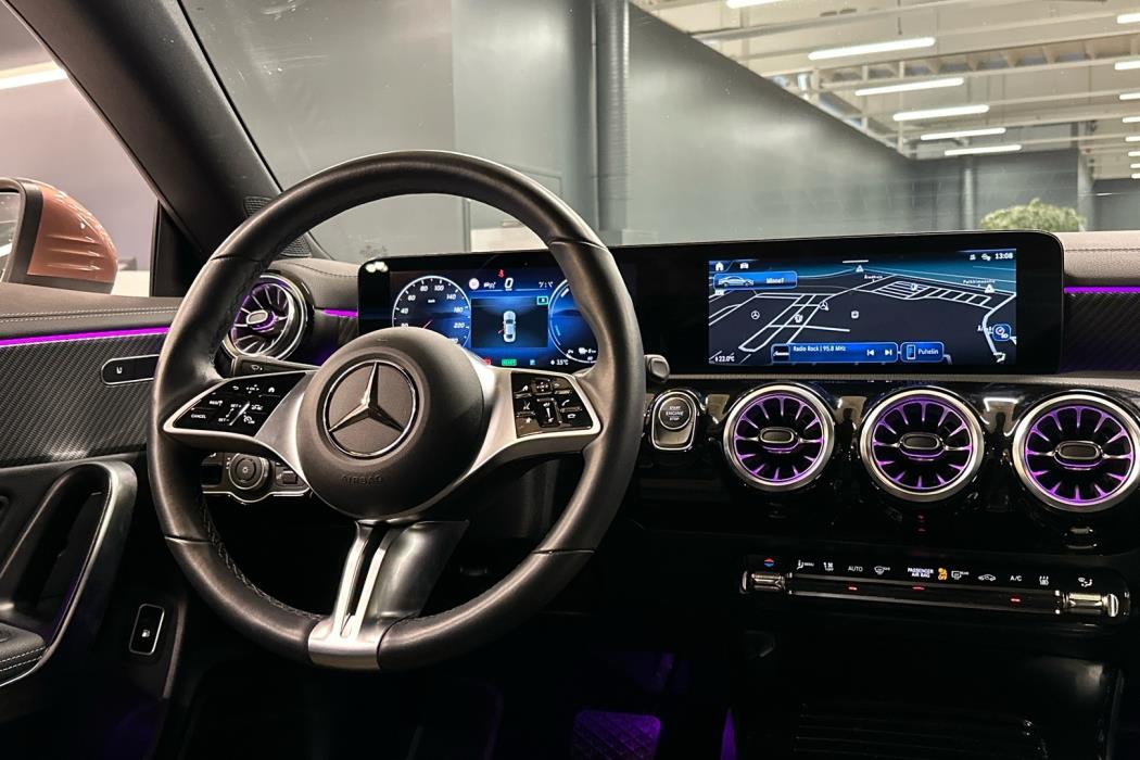 MERCEDES-BENZ CLA 2024