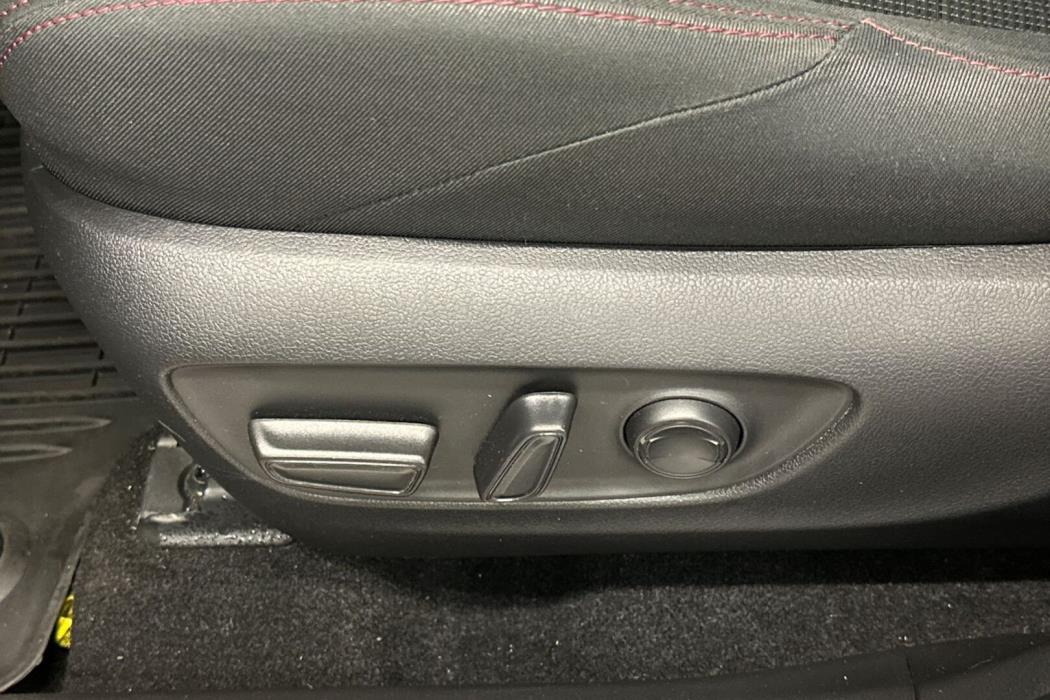 TOYOTA RAV4 Plug-in 2023